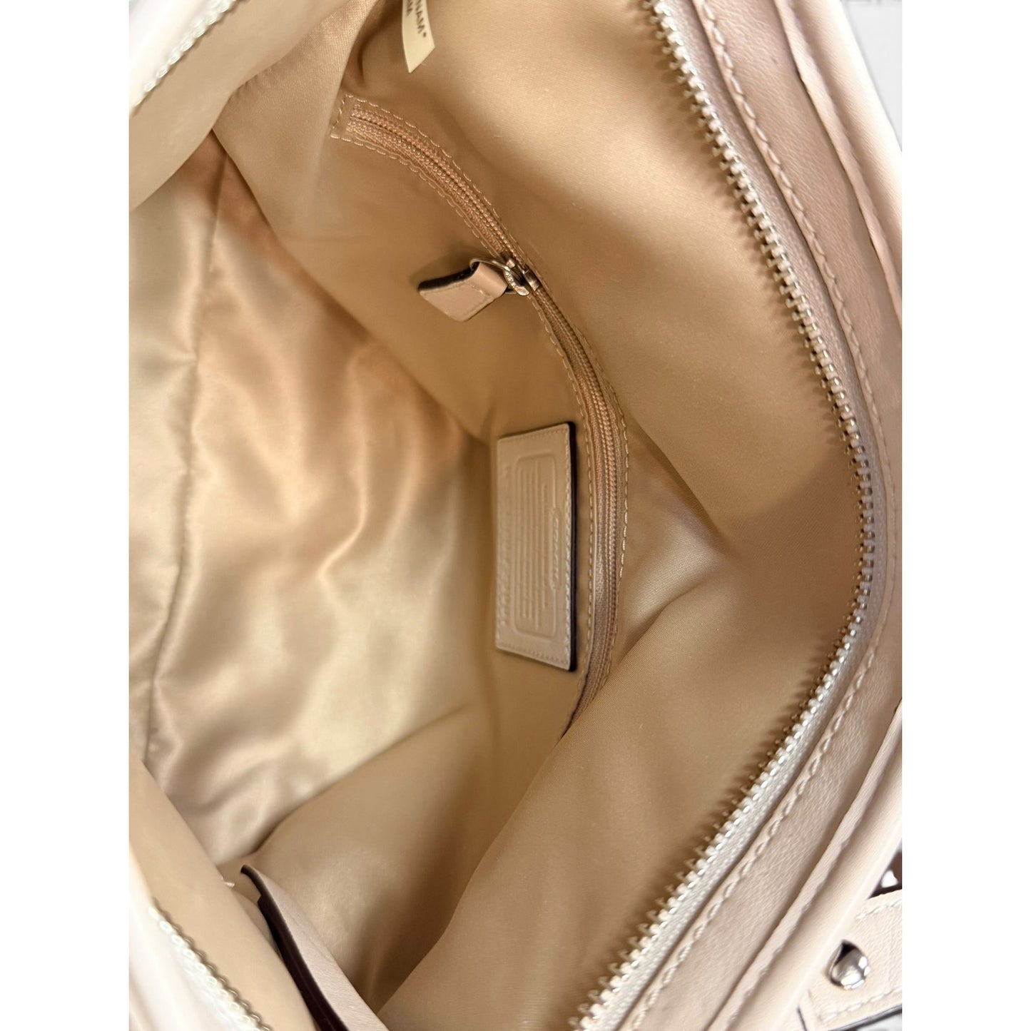 Vintage Coach Daisy Leather Shoulder Tote – Ivory/Cream